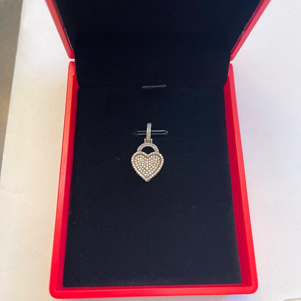 Cœur en diamant